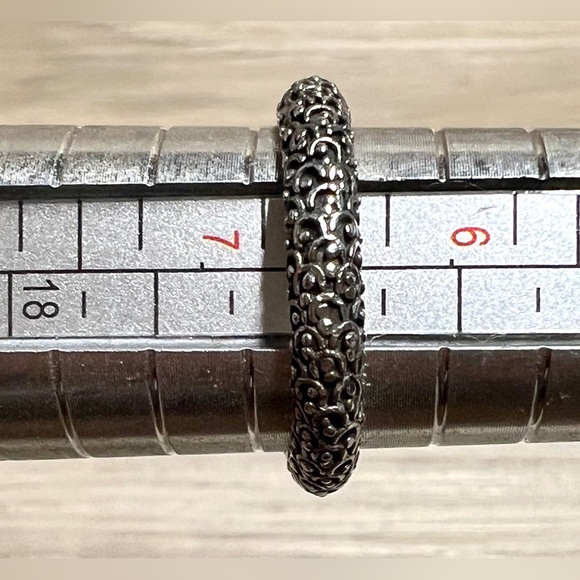 Designer Sara Blaine Sterling Silver & 18k Gold Amethyst Eternity Ring, Size 6.5 - Picture 10 of 10